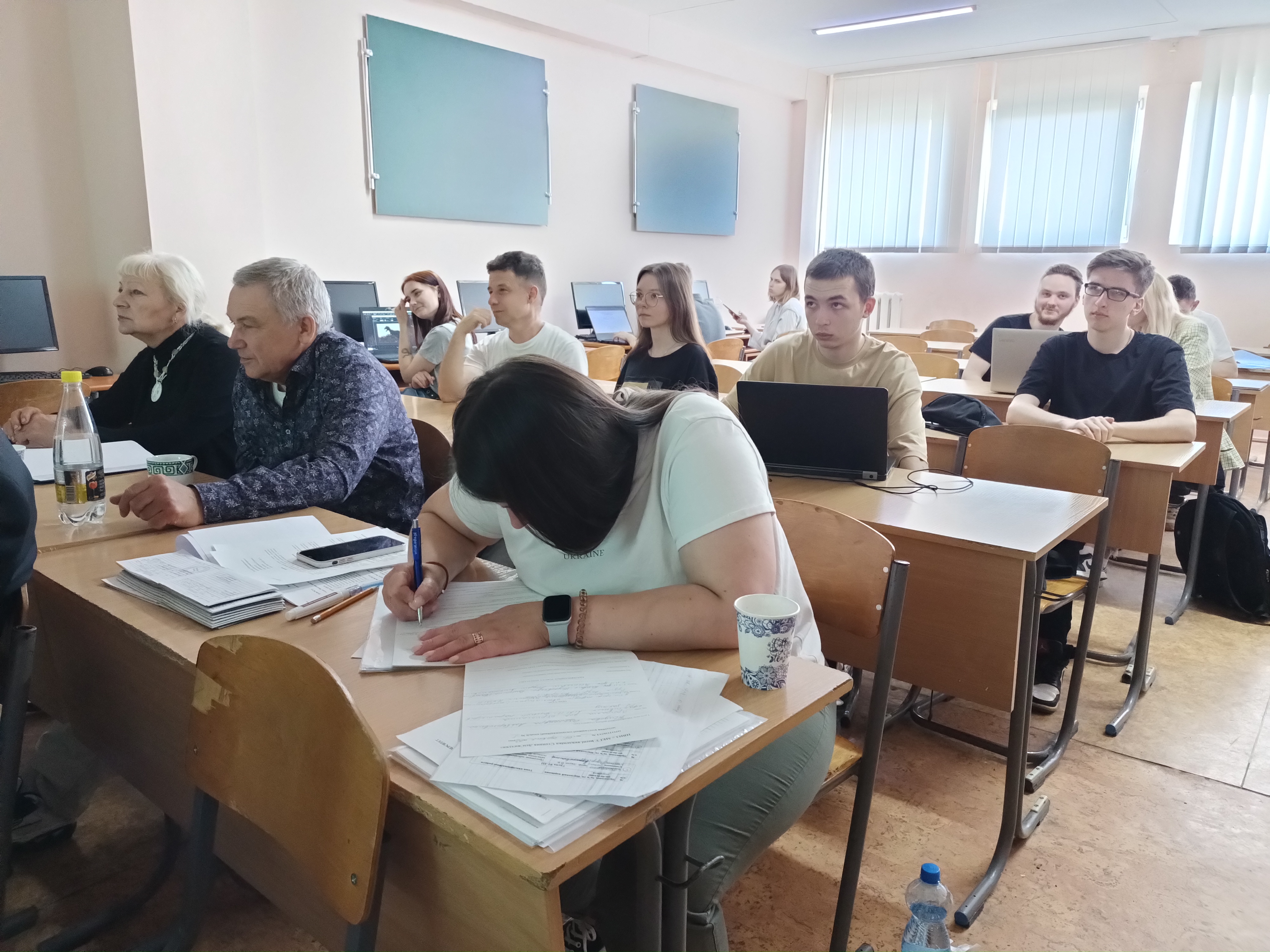 7