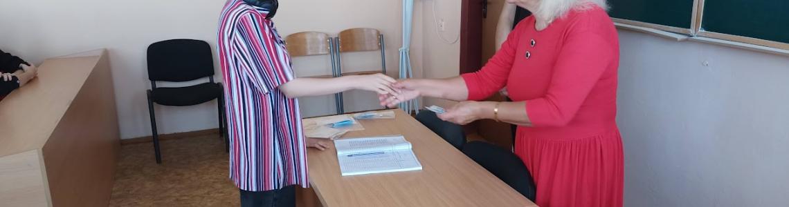 Вручення студентських квитків першокурсникам факультету кібернетики МЕГУ 